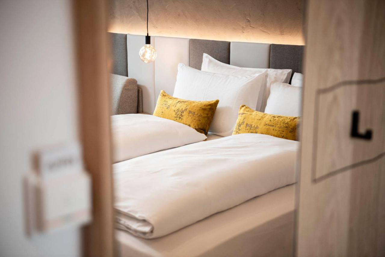 Pippos Mountain Lodge โซปราบอลซาโน ภายนอก รูปภาพ