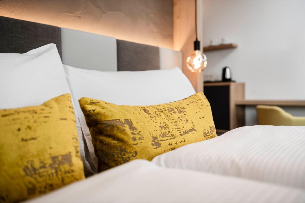 Pippos Mountain Lodge โซปราบอลซาโน ภายนอก รูปภาพ