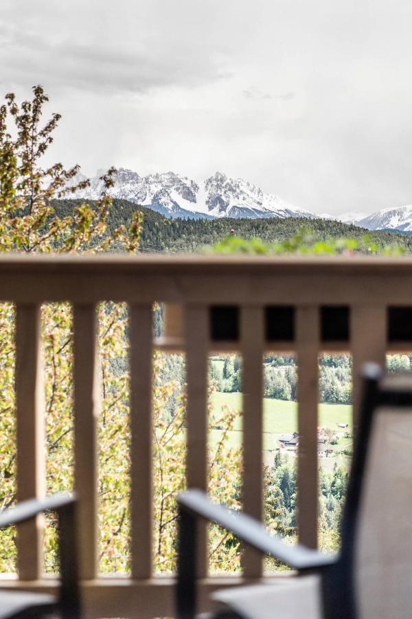 Pippos Mountain Lodge โซปราบอลซาโน ภายนอก รูปภาพ