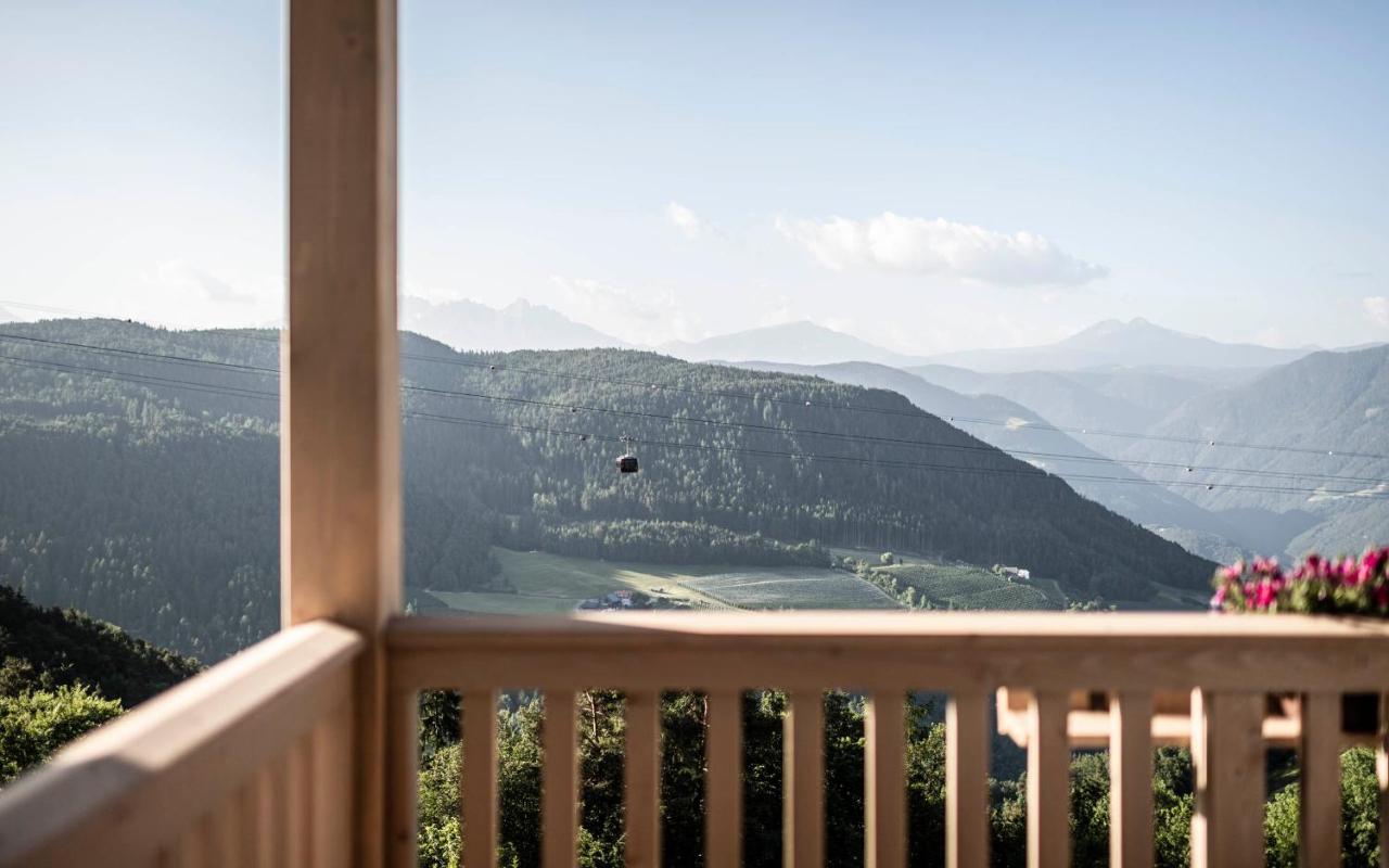 Pippos Mountain Lodge โซปราบอลซาโน ภายนอก รูปภาพ
